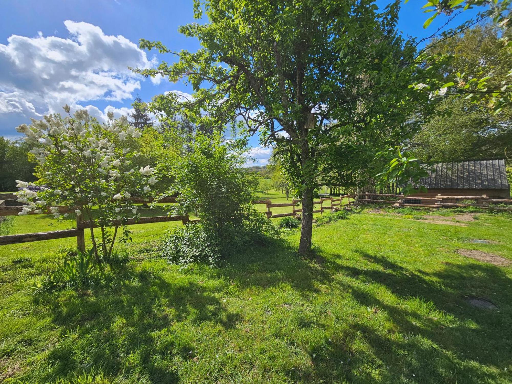 Holiday home La Aux Volets Bleus